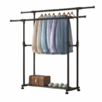Dubbel kledingrek met verstelbare stangen en schoenenplank