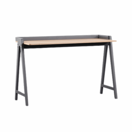 Moderne bureautafel met houten werkblad en metalen poten in A-frame design