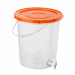 Transparante kunststof drinkdispenser van 8 liter met kraantje en oranje deksel.