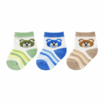 Drie paar babysokjes met berenprint in groen, blauw en beige, zacht materiaal, gepresenteerd op witte achtergrond