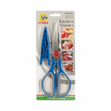 Transparante plastic drinkbeker in roze/paars kleur op witte achtergrond