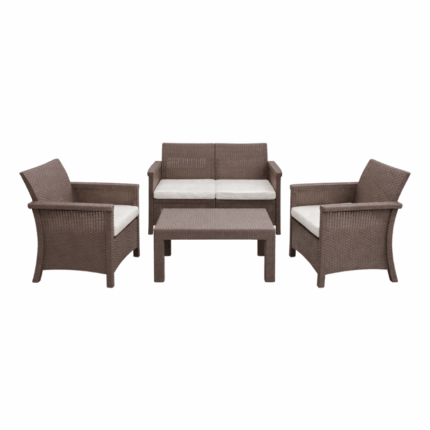 4-delige chocolate bruine wicker tuinset met tweezitsbank, twee stoelen en tafel met lichte kussens.