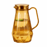 Plastic karaf met handvat en deksel voor water en sap