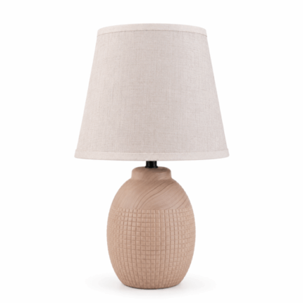 Keramische schemerlamp met stijlvolle voet en warme sfeerverlichting op witte achtergrond.