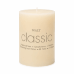 Walt Classic crème stompkaars van 7x10 cm met 48 uur brandtijd op witte achtergrond